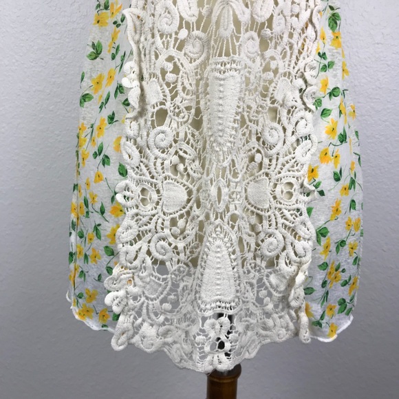 Free People Floral Crochet Asymmetrical Top T70 - Picture 8 of 8